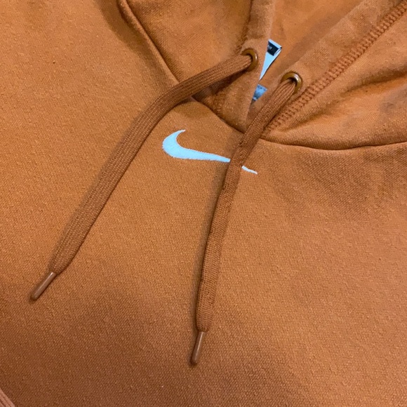 2010 Nike Center Swoosh Hoodie - Picture 2 of 4